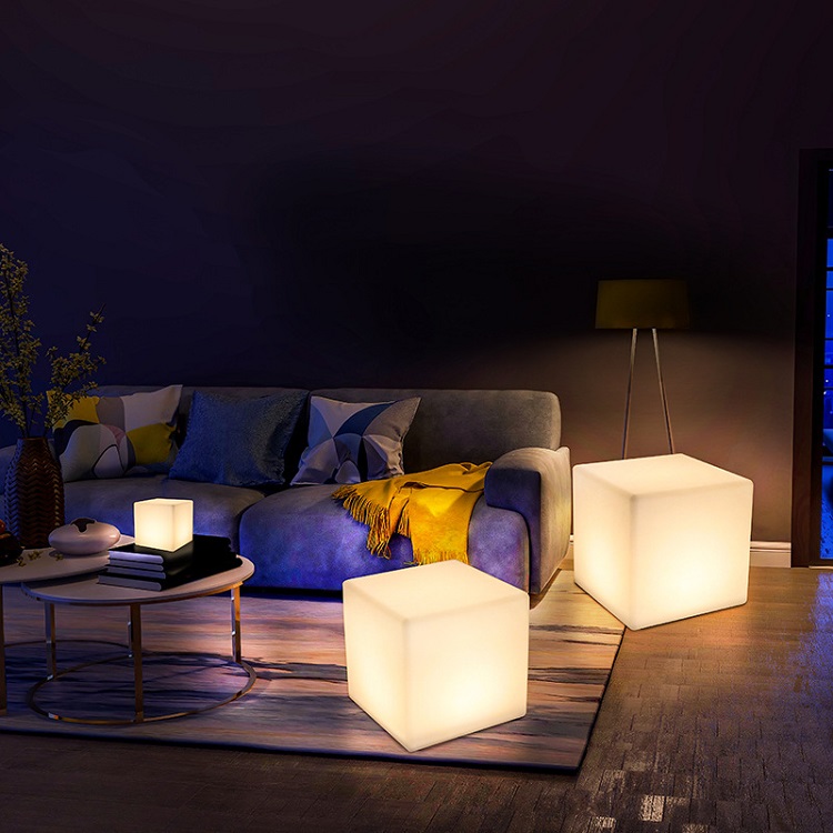 LED cube lamp-6.jpg