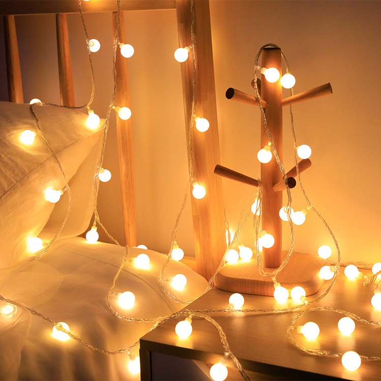 ball string light-1.jpg