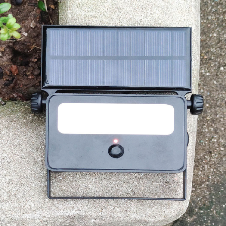solar wall light-8.png
