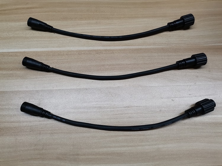 中国からのカスタマイズされた防水接続可能な PVC ラウンド フラット ラバー延長ケーブル メーカー |ウェンダ・デコ 15