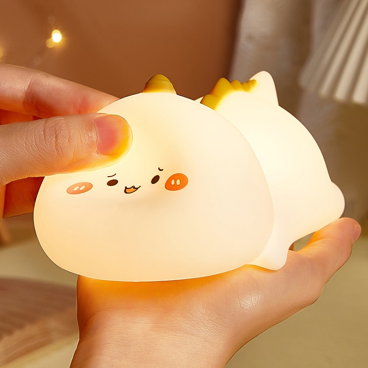 Dinosaur night lamp-11.jpg