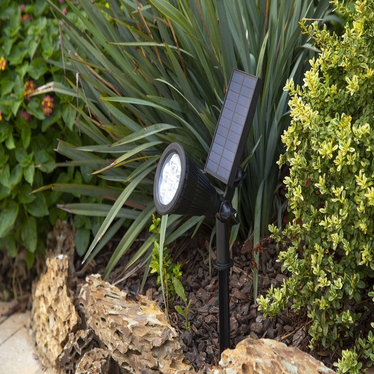 solar lawn lamp-2.jpg