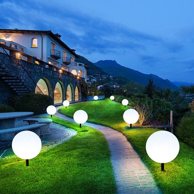 ball light-3.jpg