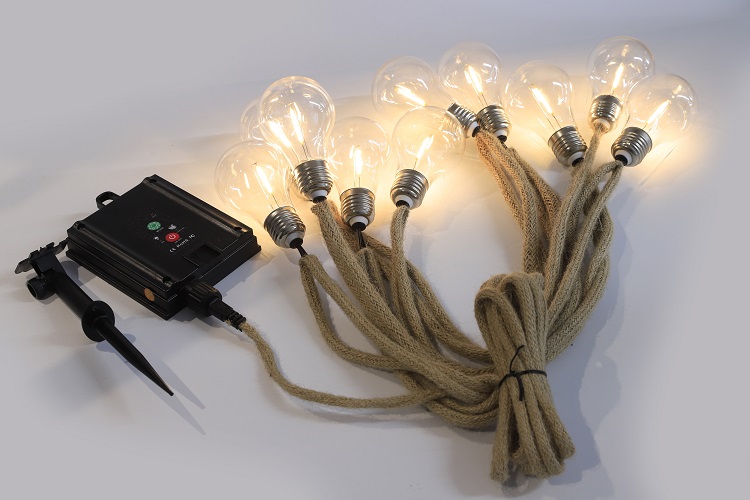 Tali kawat kapas A19 memperhiasi lampu surya untuk dekorasi dalam ruangan luar ruangan yang menggantung lampu taman led 8