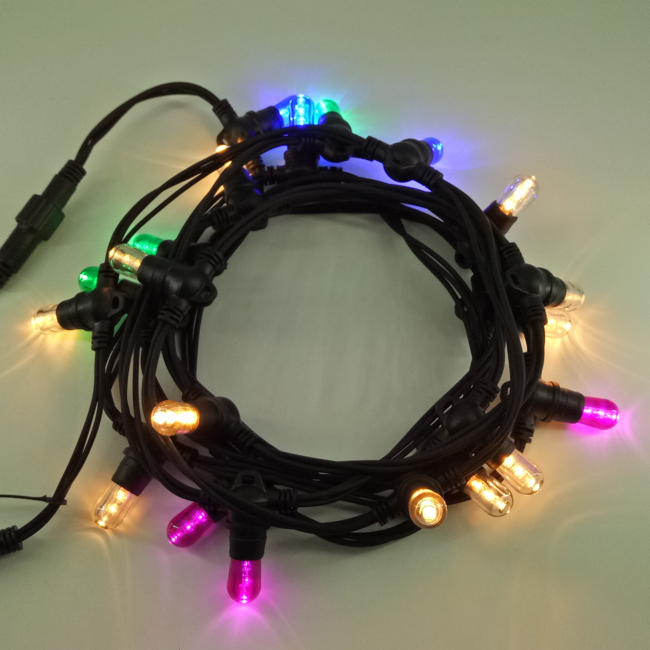 string light outdoor
