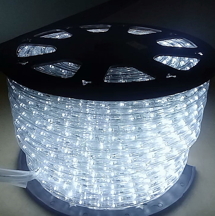 Wenda – Outdoor-Dekoration, Terrasse, Urlaub, Fee, Seil, LED-Schnur, Weihnachtslicht, LED-Lichterkette 24