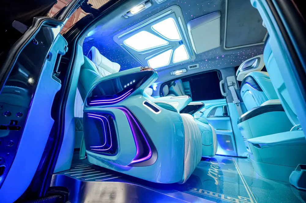 Car Accessories Luxmtre Class C Sofa Leather Bed Third Row Auto Seat 28