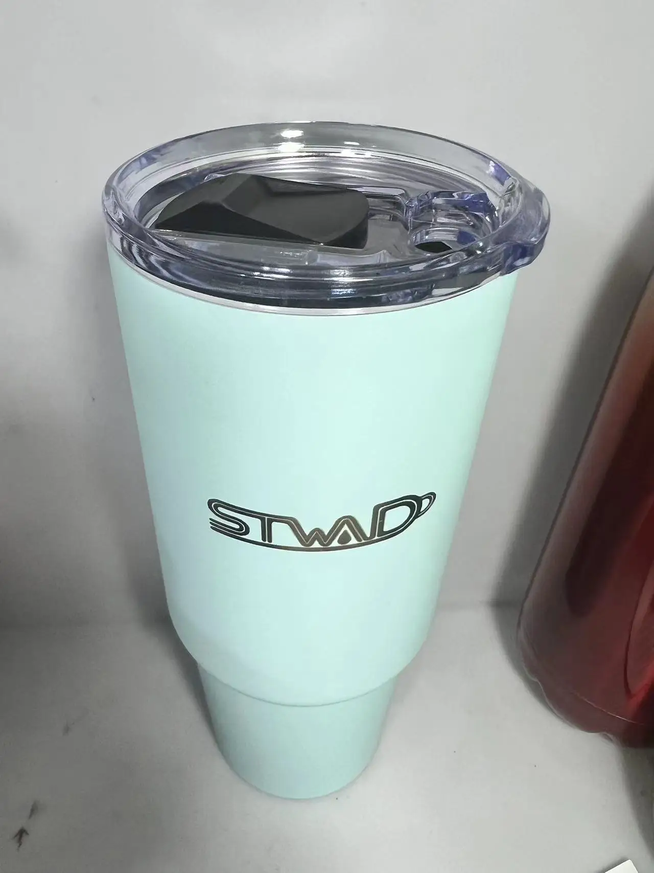 2024 تتجه عازل الطباعة الحيوانات زجاجات مياه الفولاذ المقاوم للصدأ ضخمة 23 بوصة مرخصة الديك يمكن زجاجة فراغ كوب الترمس 11