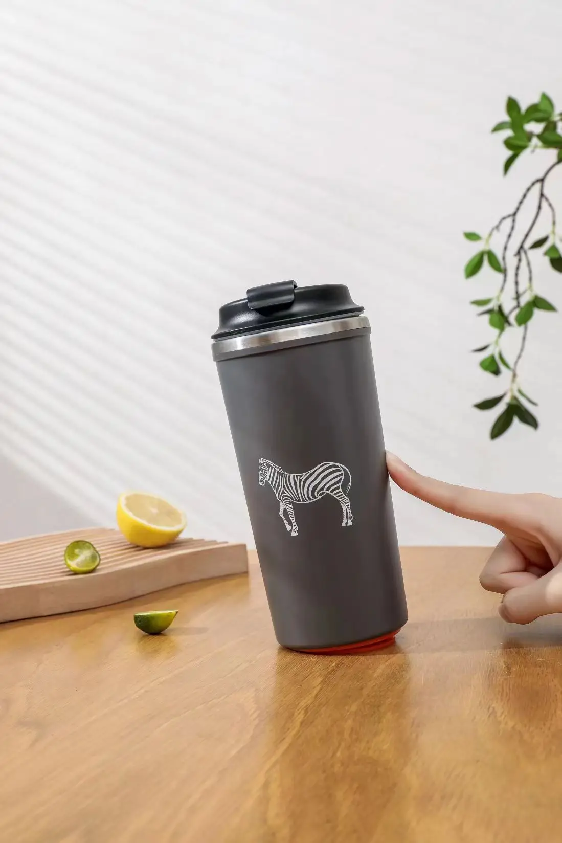 China Wholesale Double Wall Vacuum Insulated Stainless Steel Reusable Non Spill Coffee Magic Suction Mug 16