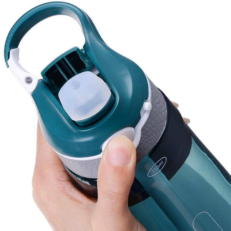 الصين حدد منطقة مذهلة صديقة للبيئة مخصصة رائجة البيع 750 مللي زجاجة مياه رياضية خالية من مادة Bpa للشرب في صالة الألعاب الرياضية من البلاستيك مع القش 8