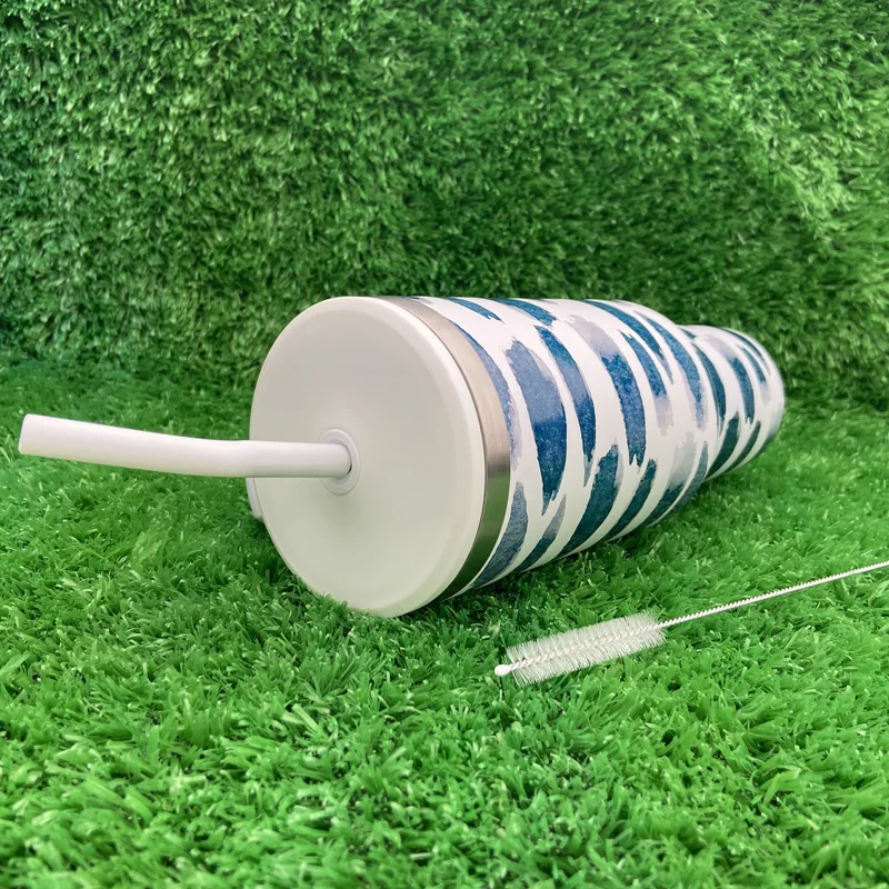 الجملة أوراق ذهبية جديدة والأزرق الكتابة على الجدران نمط الفولاذ المقاوم للصدأ 40oz أكواب بهلوان مع مقبض وقش 18