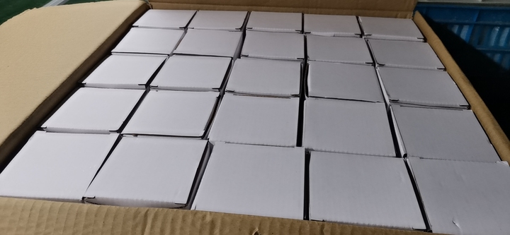 الصين اختيار فاخر أنيق تسمية خاصة زجاجة ماء الترمس تصنيع منخفضة موك 14