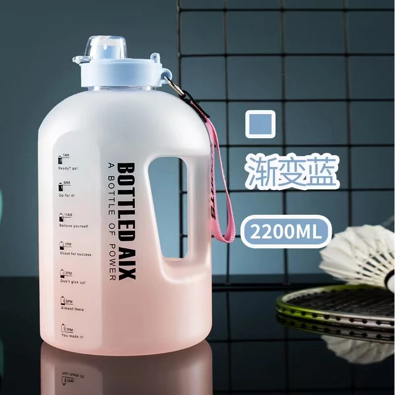 اختيار سعة كبيرة للرجال طن طن دلو غلاية زجاجة ماء اللياقة البدنية كوب الفضاء الصين مقاومة درجات الحرارة العالية الرياضة Pe 9