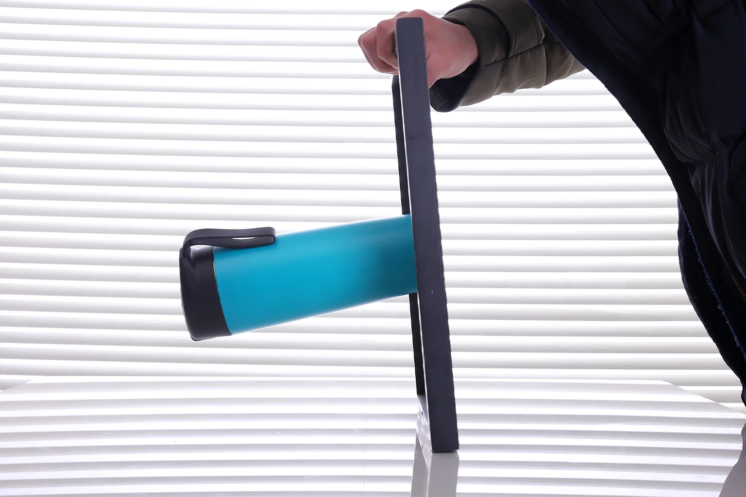 شعار مخصص كوب شفاط المكنسة الكهربائية سقوط شفط غير انسكاب فنجان القهوة ماجيك شفط القدح غير السقوط القدح 13