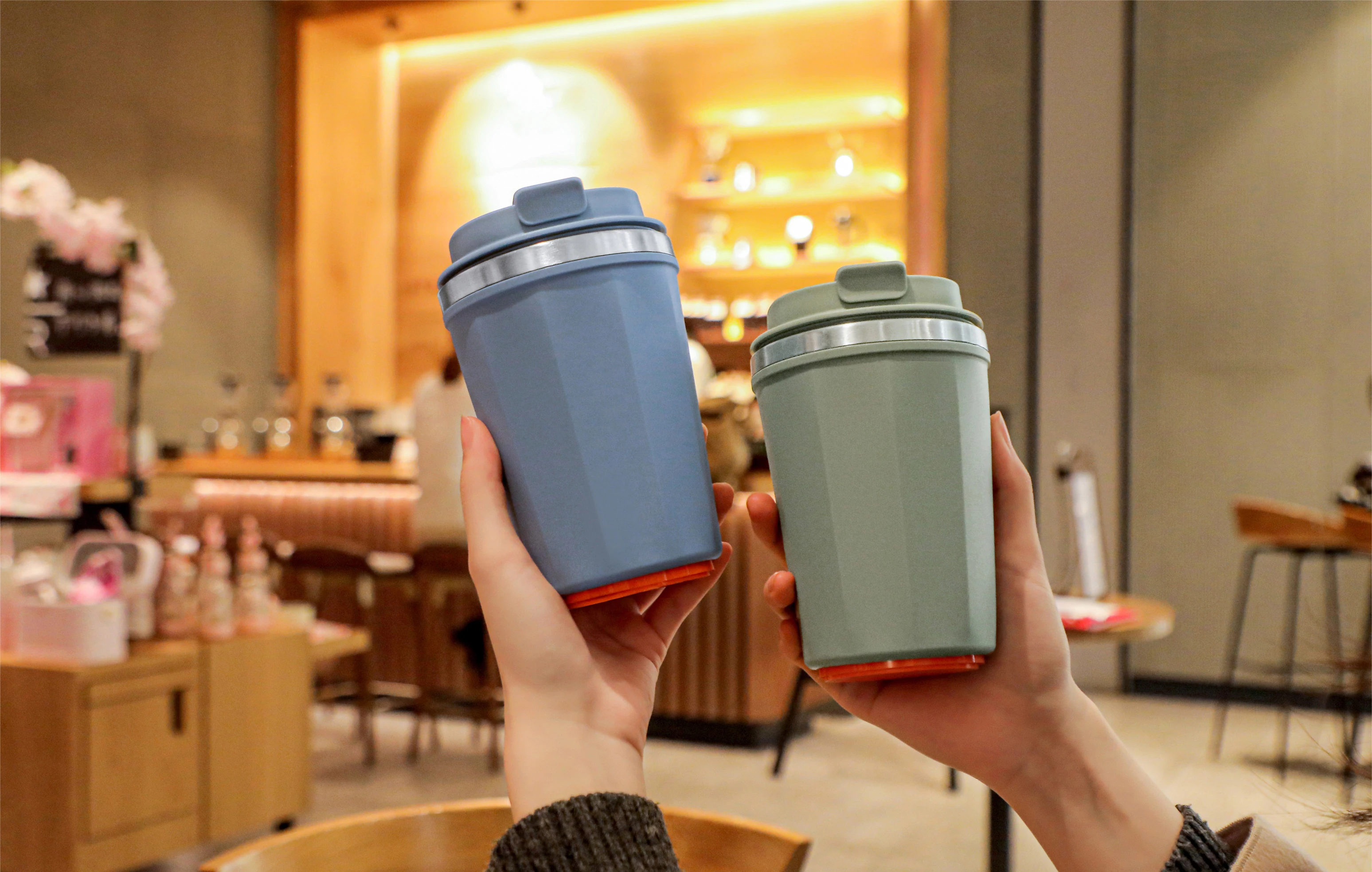 Logotipo personalizado de fábrica atacado anti-derramamento de aço inoxidável 304 Morden Coffee Travel Caneca de sucção que não cai 9