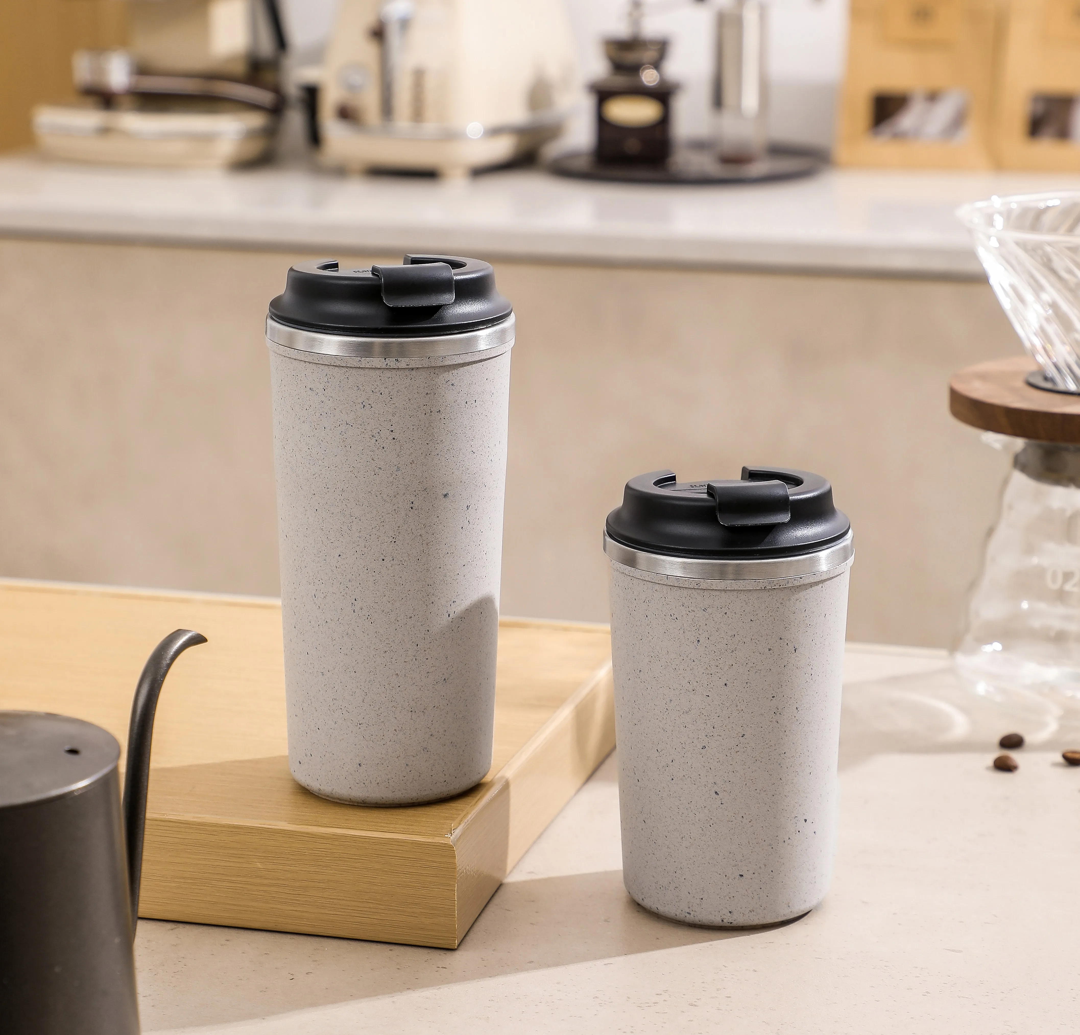 كوب قهوة من الفولاذ المقاوم للصدأ قابل لإعادة الاستخدام بشعار مخصص، كوب بدون انسكاب وغير قابل للسقوط1 11