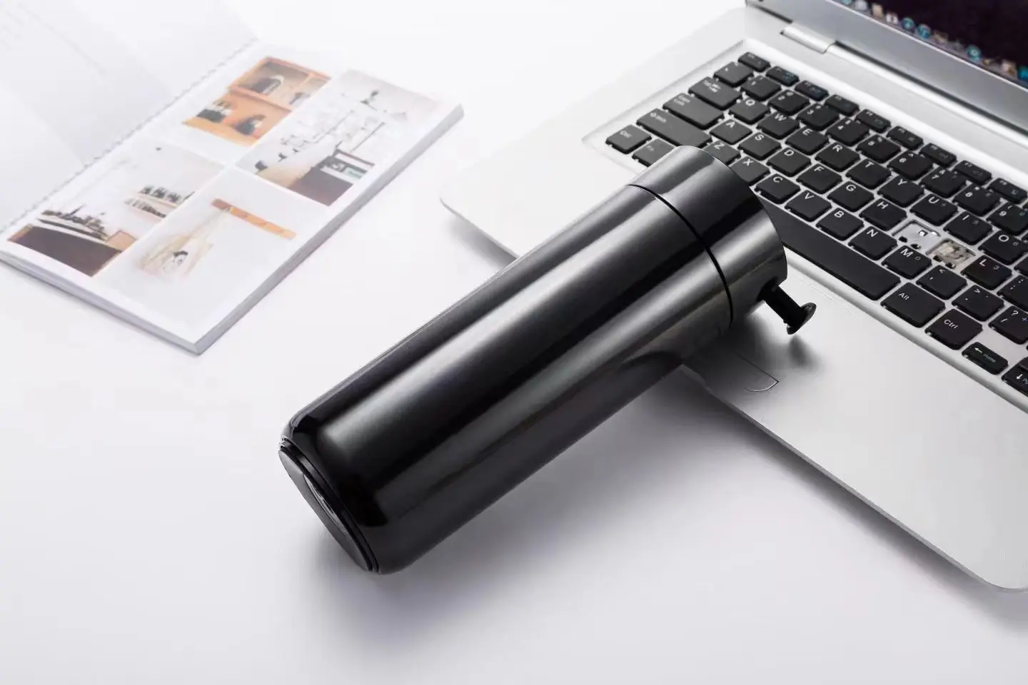 Selección de China, taza termo de acero inoxidable con aislamiento al vacío, taza de agua inteligente, mejor vendedor, con temperatura Led Digital 15