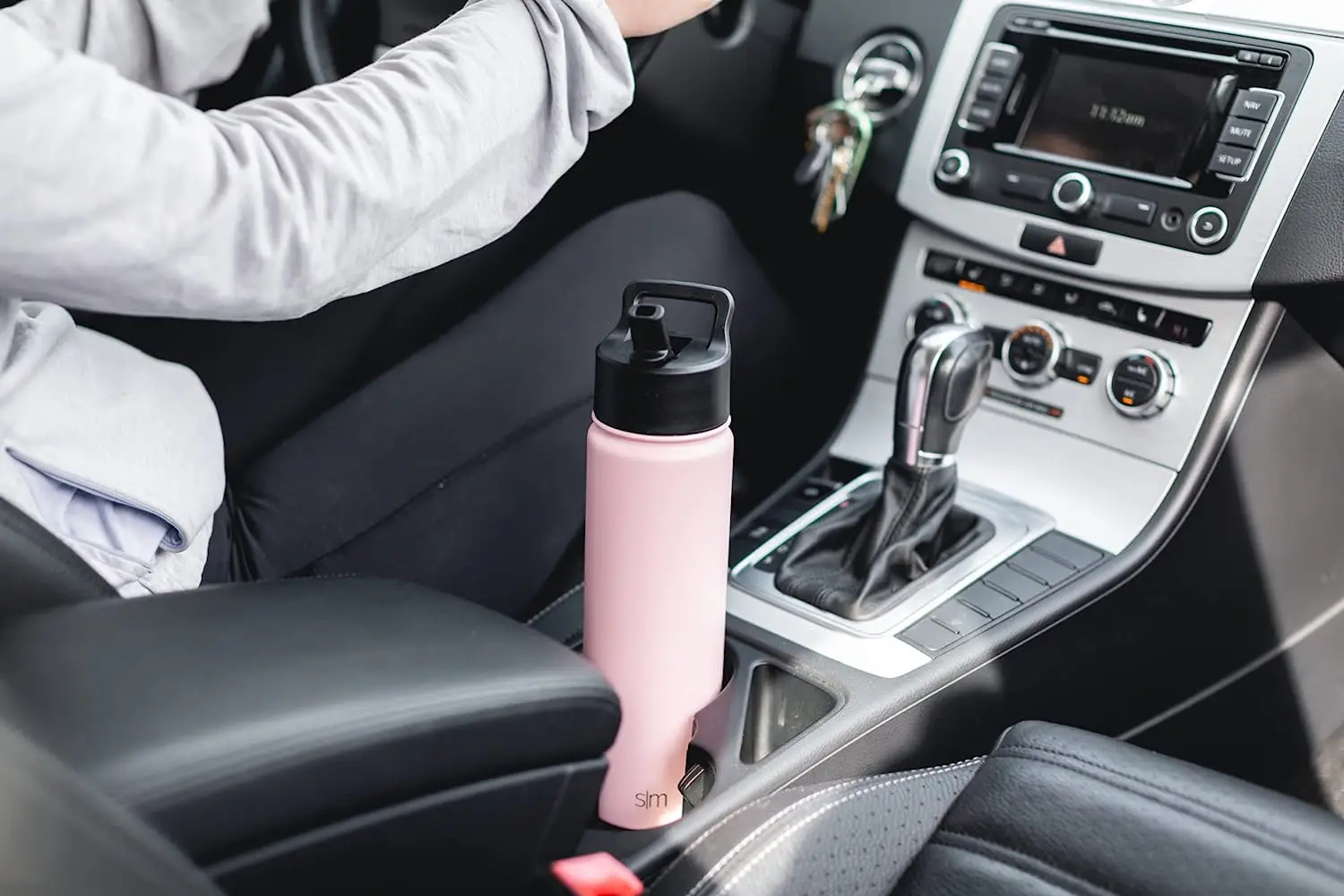 Selección de China Doble aislamiento al vacío digital Vaso termo de 500 ml Botella de agua inteligente de acero inoxidable con pantalla LED de temperatura 9