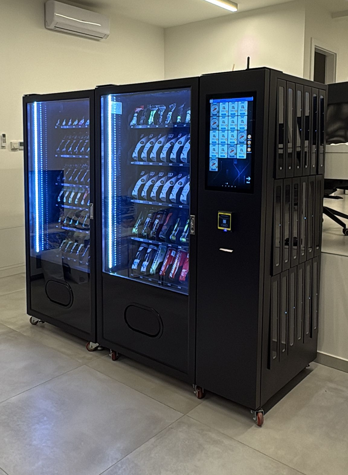 WEIMI’s 2-in-1 Vending Machine: The Future of Convenience and Efficiency in U.S. Sports Venues 1
