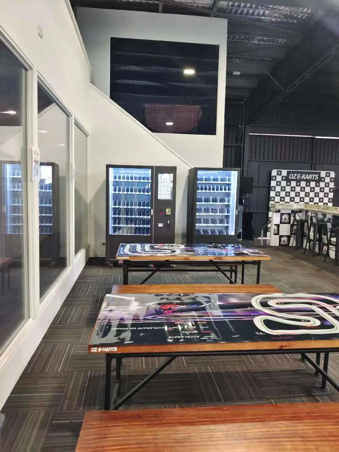 أحدث ثورة في بيع الوجبات الخفيفة في أستراليا! 1