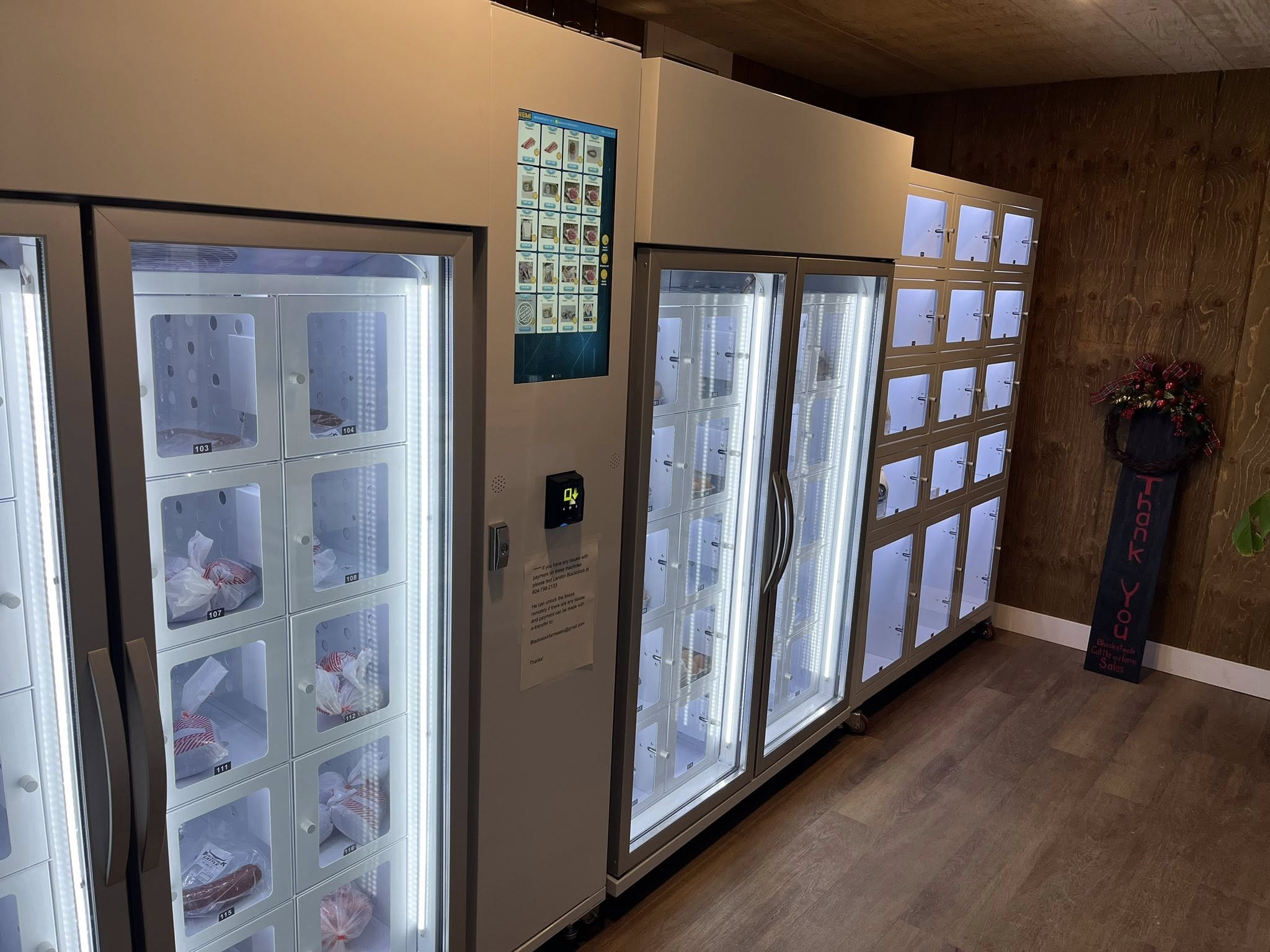 Farm Vending Machines: How Farms Increase Sales 24/7 Without Hiring Extra Staff 1