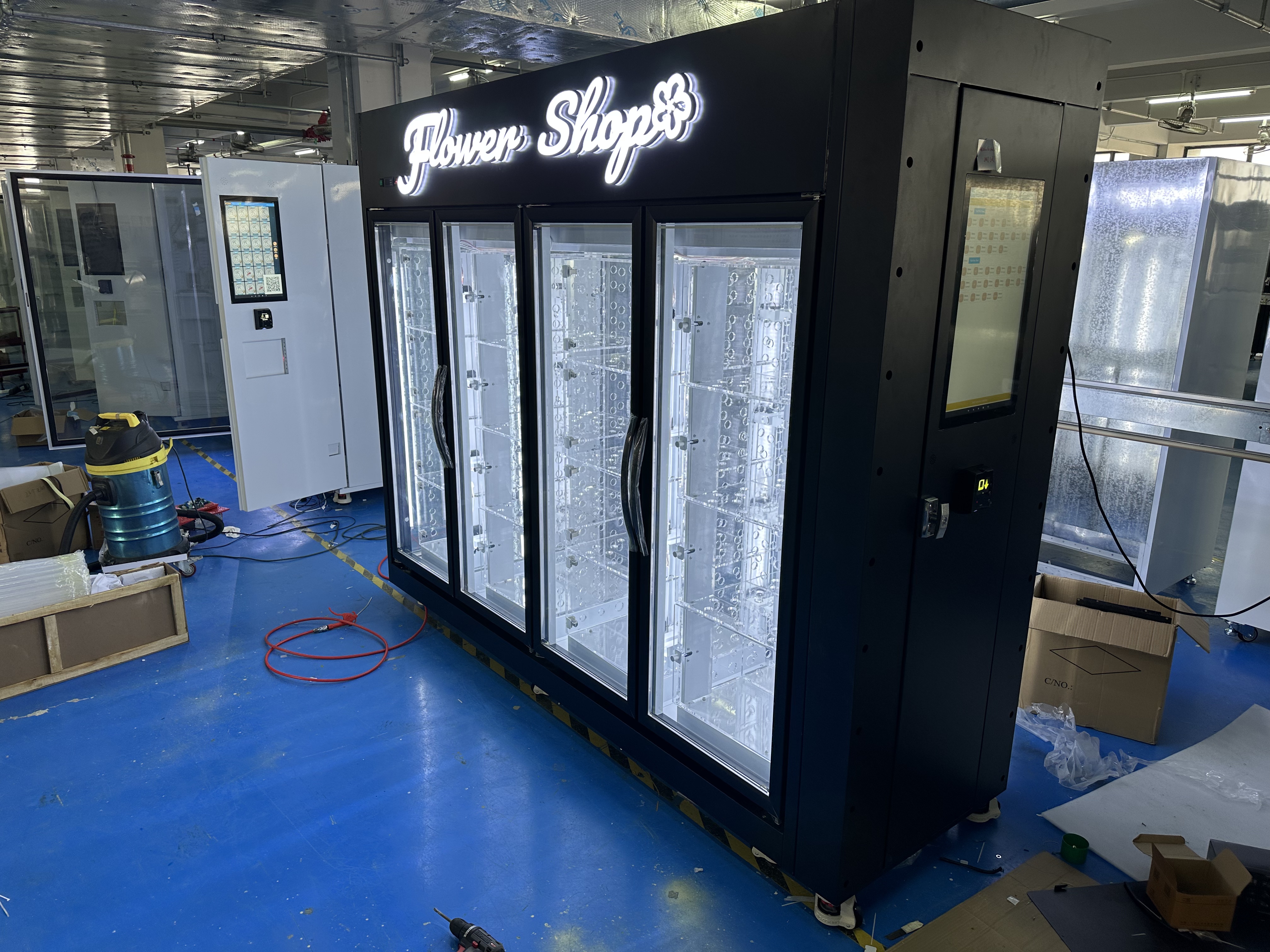 Touch, Choose, Bloom: Smart Touchscreen Flower Vending Machines 1