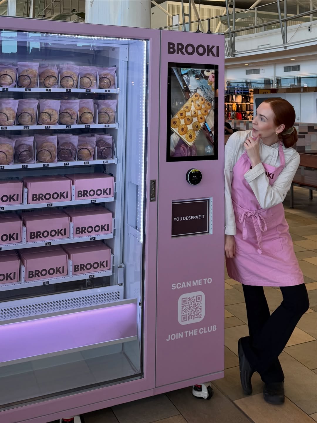 No need for a store, how BROOKI makes cookies sell non-stop with one vending machine! 5