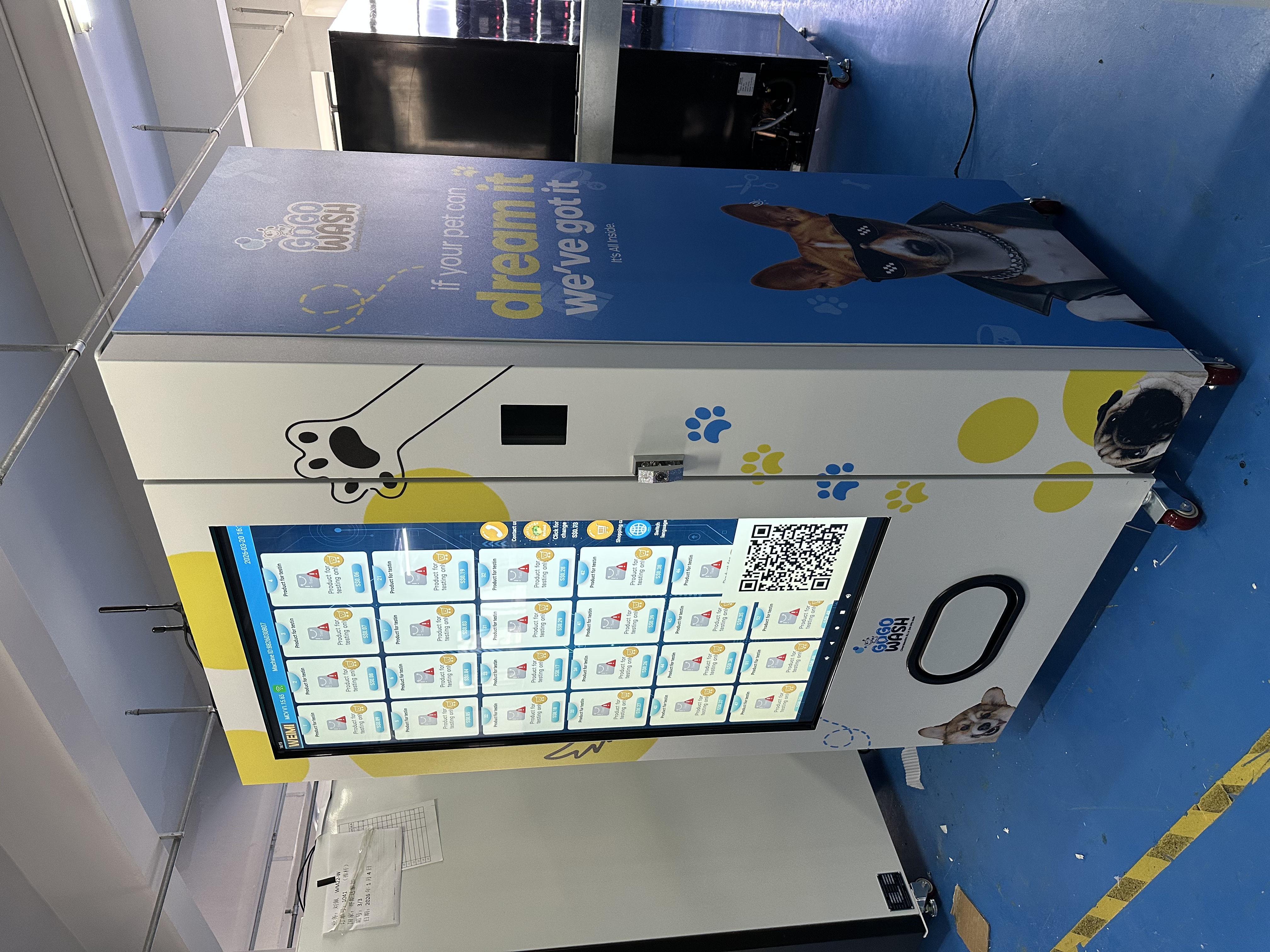 55-Inch Smart Touchscreen Pet Vending Machine for Israel: WEIMI Expands Automated Pet Retail Solutions 1