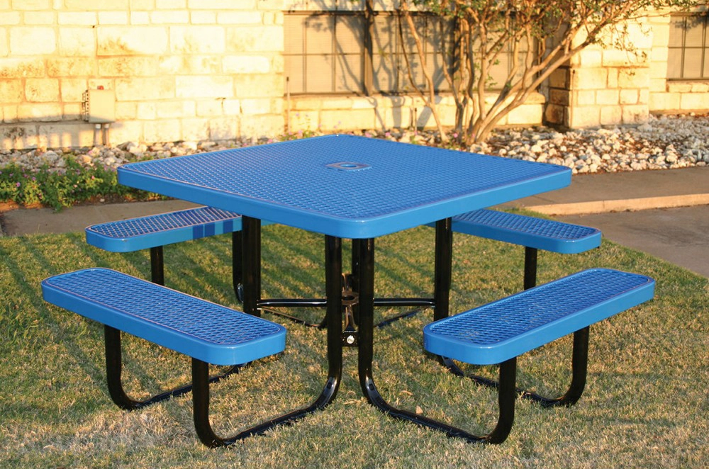 طاولة نزهة خارجية مربعة محمولة مصنوعة من المعدن الممدد مع مقعد 10