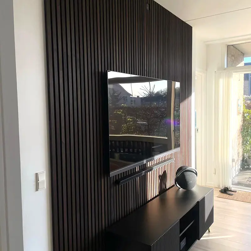 Anpassbare Wandpaneele aus Holzlamellen Toomel Akustikpaneele 20