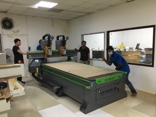 Mesin pemotong laser serat bcamnc pabrik Wuhan mesin cnc 6000w dan daya lebih tinggi 20