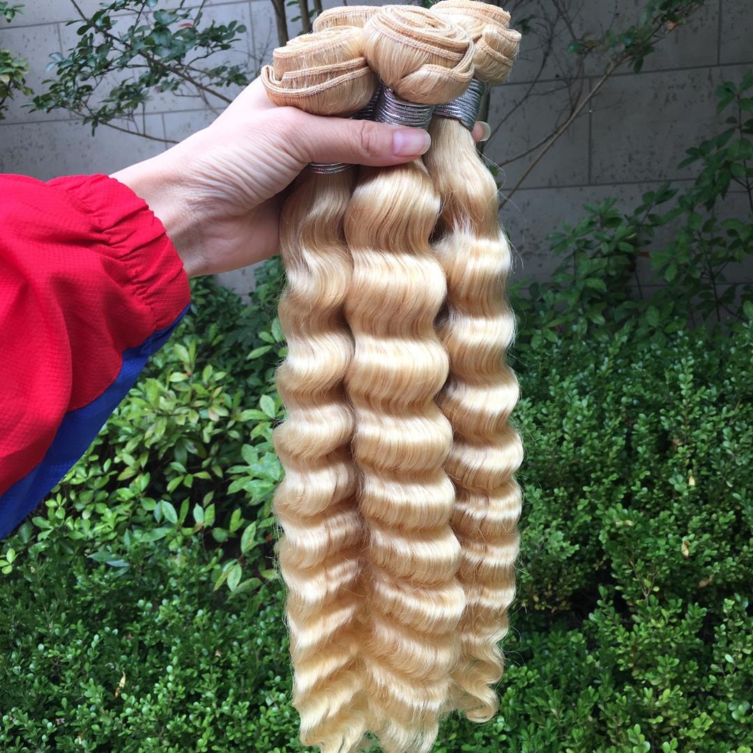 Wholesale Price Top Quality Russian Deep Wave Cuticle Aligned Virgin 613 Blonde Hair Bundles 9