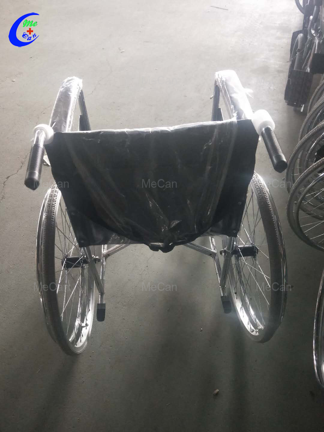 10 Manual Wheelchairs to Yemen 3