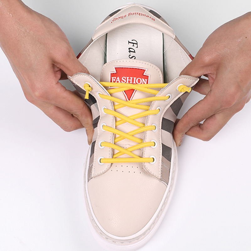 Do You Tie Your Shoelaces with a Single Or Double Knot? 1