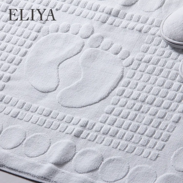 How to Select and Wholesale Hotel Pillows Tops Together 1