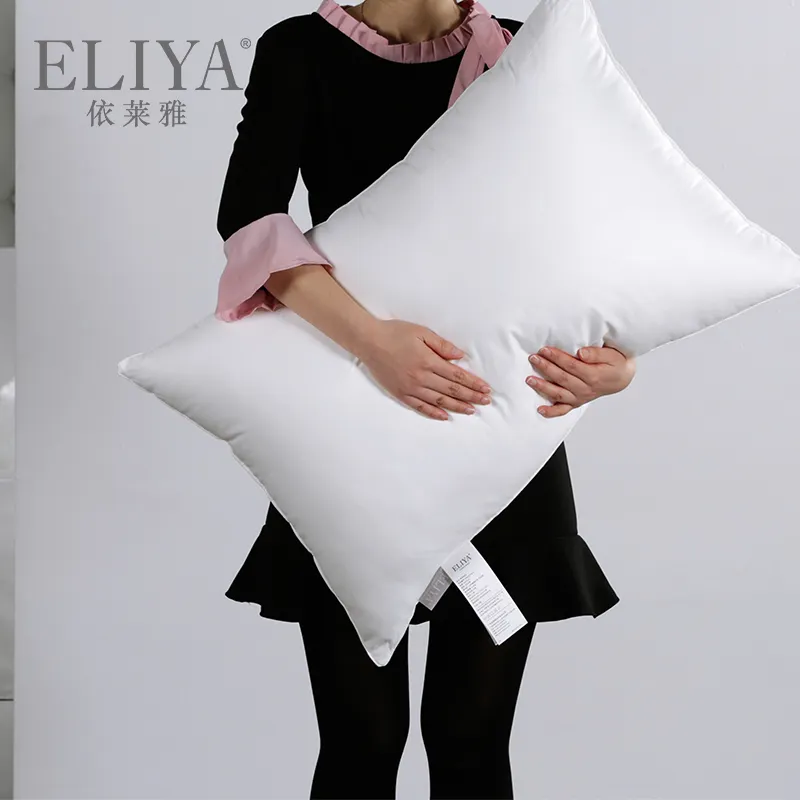 What Are The Best Hotel Pillows To Buy 1