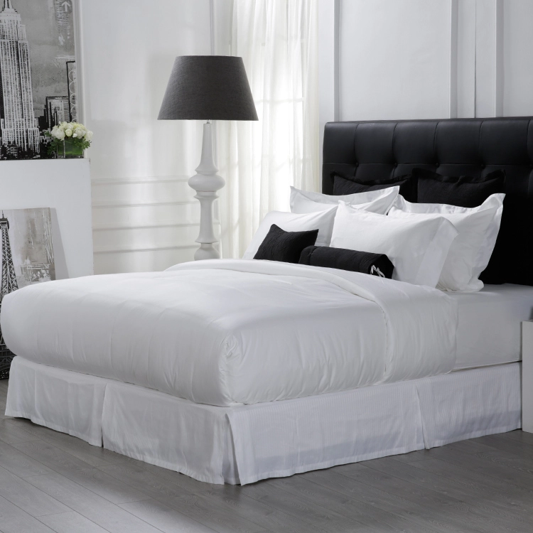 Factory Design High Quality Duvet Set Cotton Bed Duvet and Bed Sheets White Duvet Cover Wholesale 1