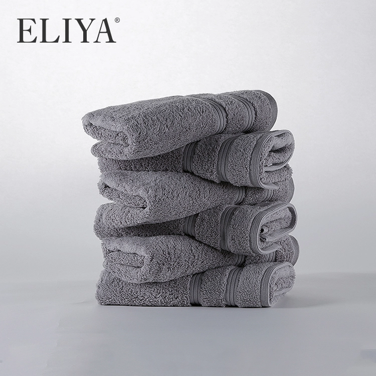 China Hilton Hotel Towel  With Custom Logo 700 Gsm 1