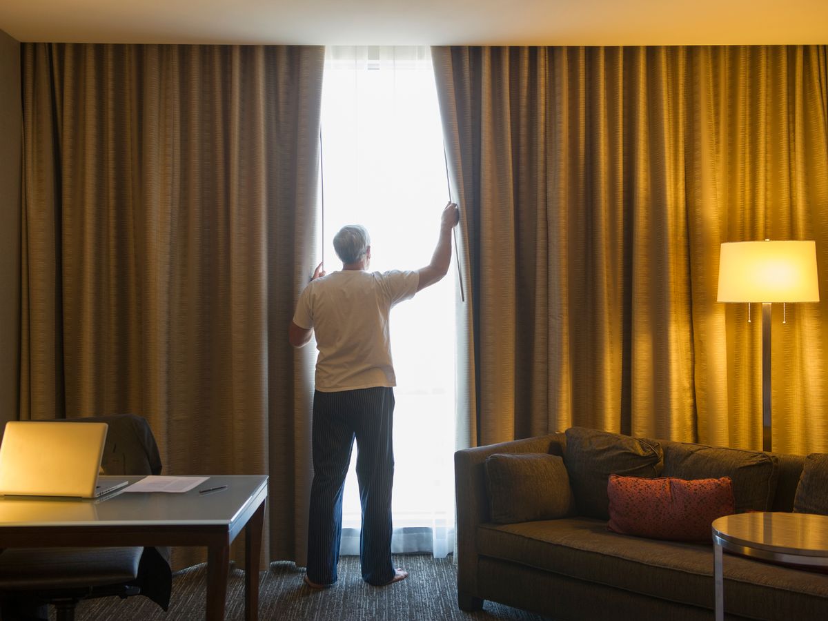 Cortinas y accesorios ignífugos del estilo europeo, cortinas modernas para las habitaciones de los hoteles 10