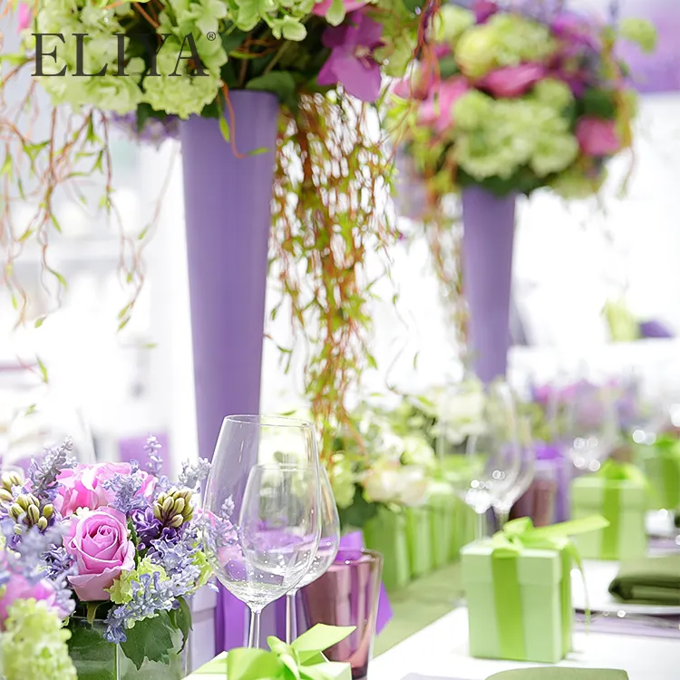 The Benefits of Using the Right Table Linens 1