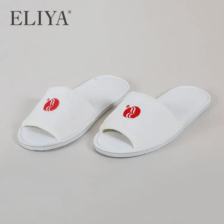 Create A Memorable Stay With Our Range Of Wholesale Hotel Slippers 1