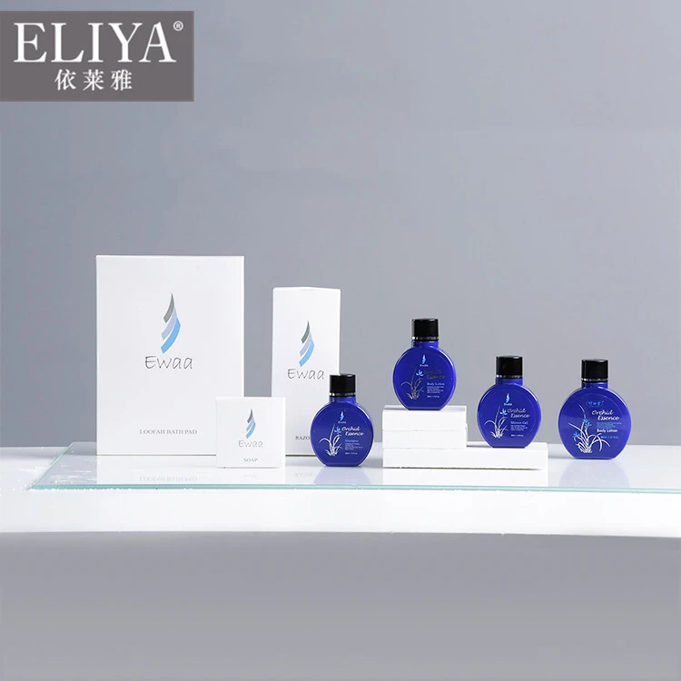 Cheap custom disposable hotel room toiletries,designer hotel toiletries ,hotel bathroom toiletries razor 1