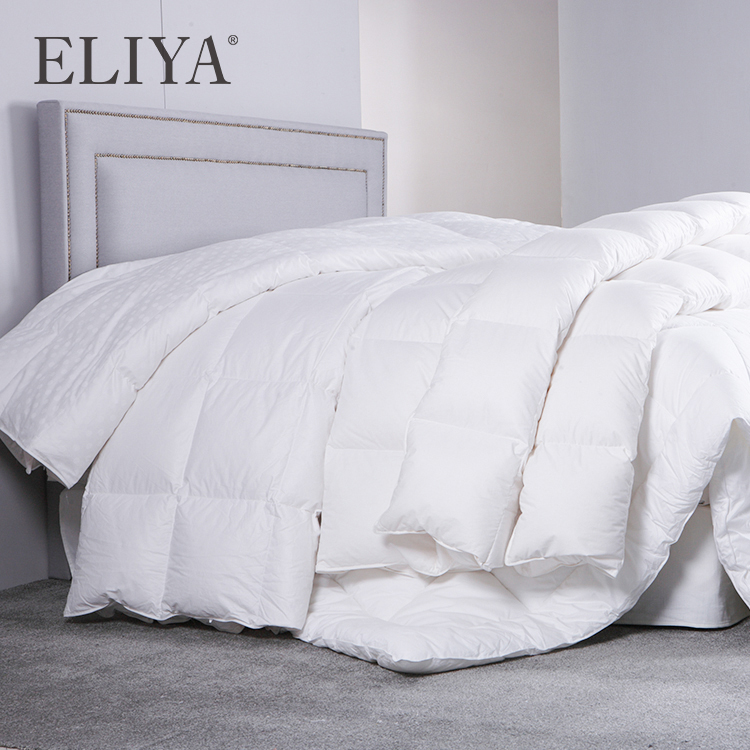 Free Sample Superior Quality Down Thick Hotel Collection Luxury Hotel Insert Quilt Duvet 10