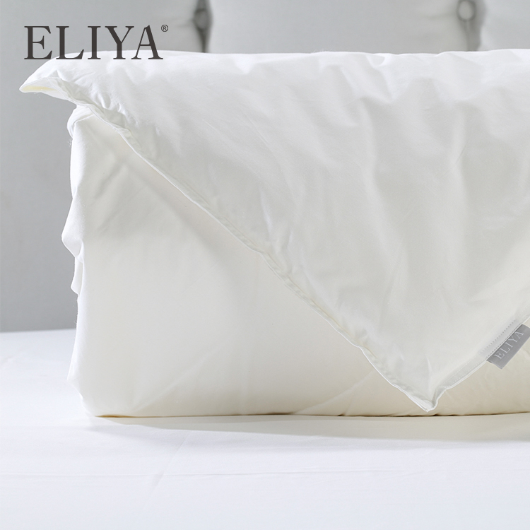 Free Sample Superior Quality Down Thick Hotel Collection Luxury Hotel Insert Quilt Duvet 11