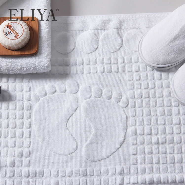 Hot Style Design Hotel Logo Custom Towels Embossed Bath Towel 550GSM 1