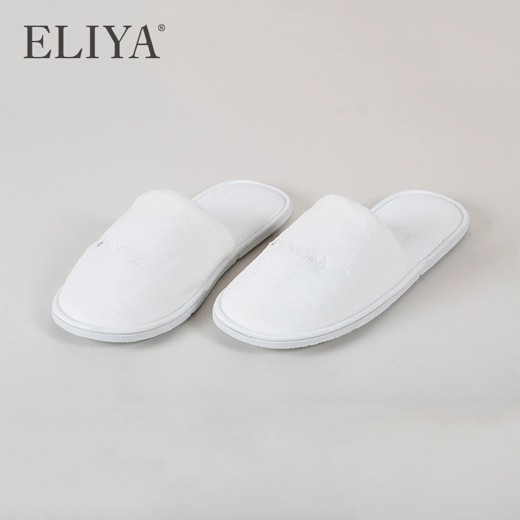 Hot Selling Cheap Custom Slipper Men Close Toe Disposable Slipper 1