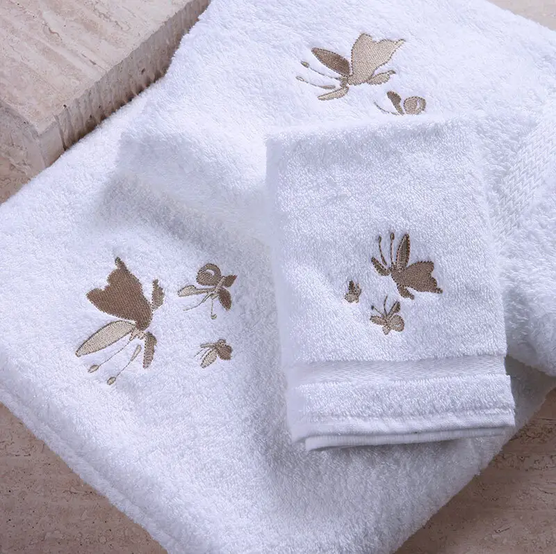 Elevate Your Hotel's Bathroom Experience With Top-Quality Bath Towels 1