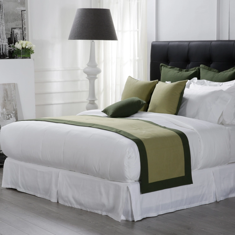 Muestra gratis de juegos de cama personalizados de alta calidad Bed Runner Bed Skirt Fabricante 1