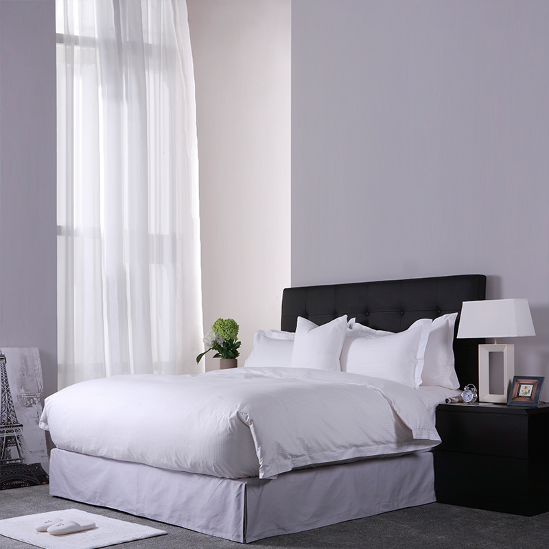 Quality Bed Linen for Luxury Bed Setters 1