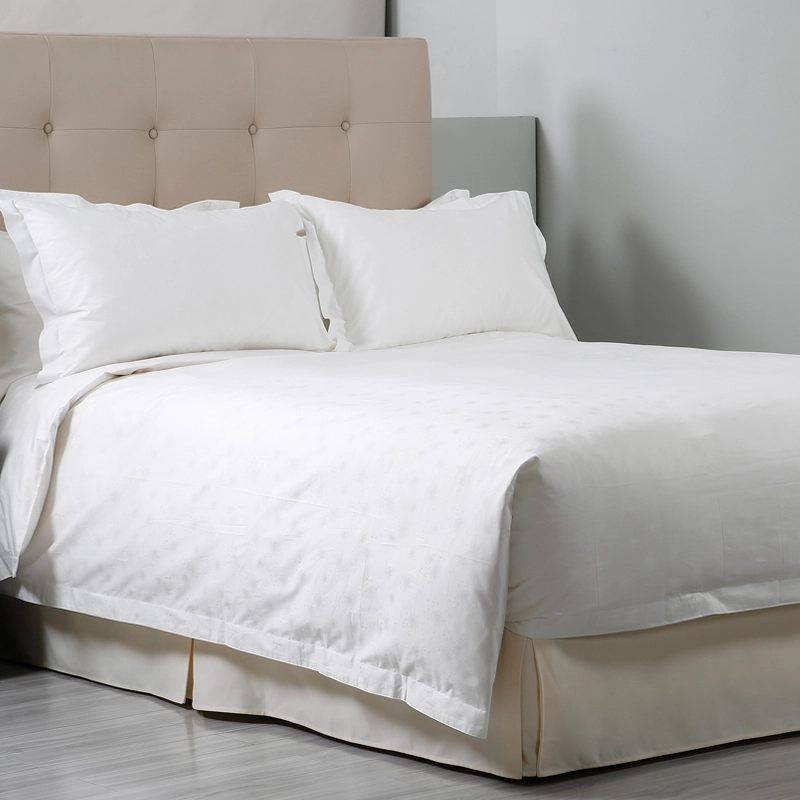 Luxury Cushion Cover Set Queen Size Hotel Decorate Bed Runner 1